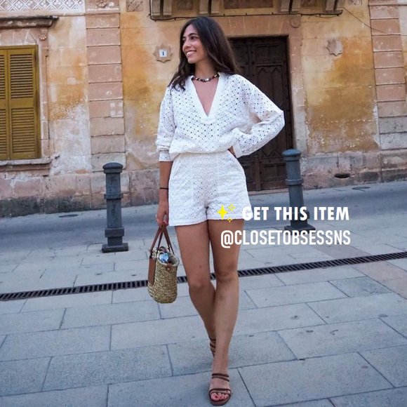 SOLD! ZARA Embroidered Eyelet Shorts* - Picture 14 of 16